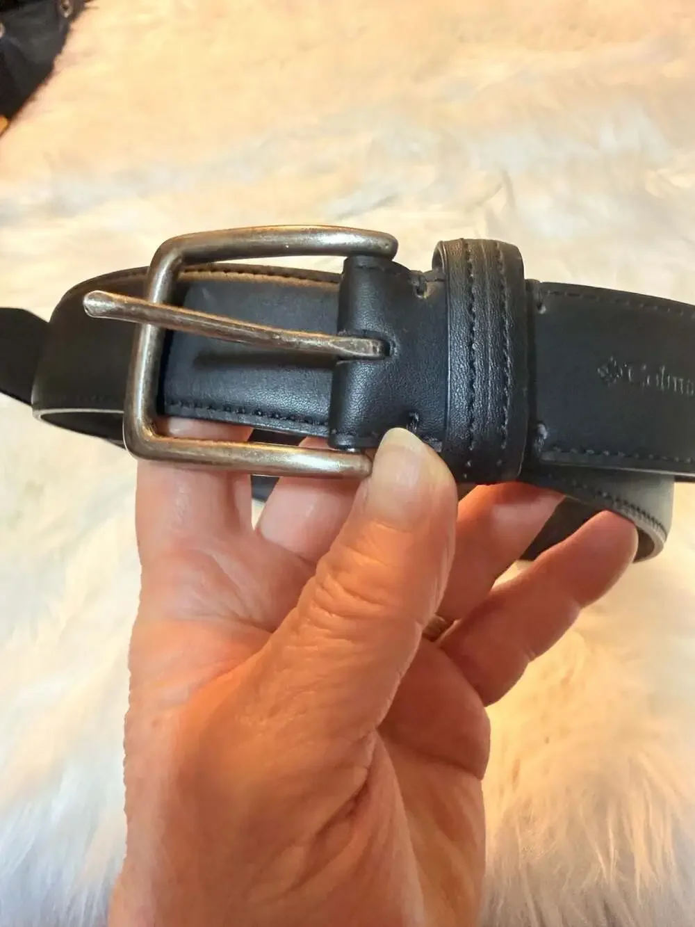 Columbia Men's Black Leather Casual Belt